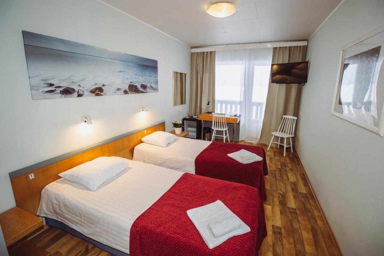 Hotel Promenaadi ฮัปซาลู ภายนอก รูปภาพ