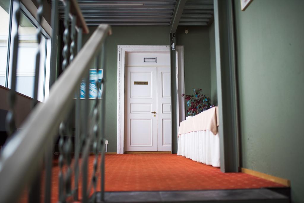 Hotel Promenaadi ฮัปซาลู ภายนอก รูปภาพ